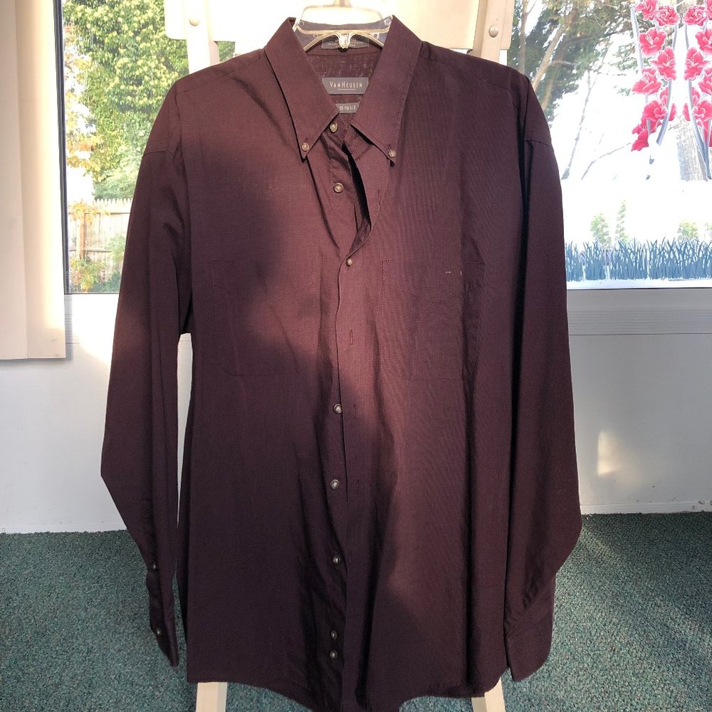 Men red shirt 16L